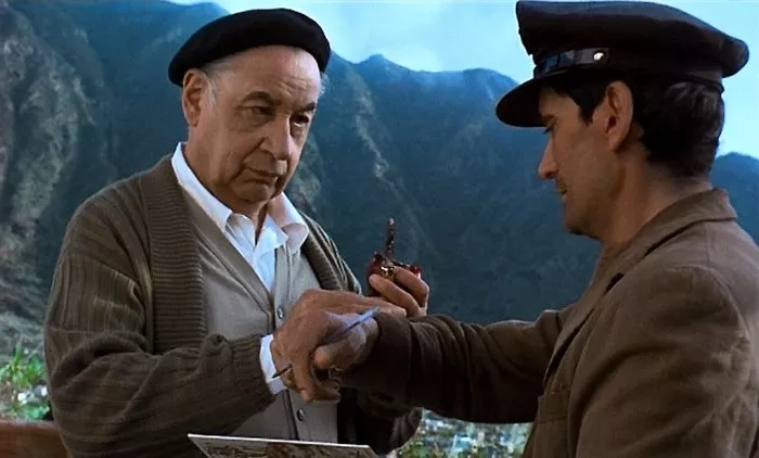 Philippe Noiret (Pablo Neruda), Massimo Troisi (Mario Ruoppolo) zdroj: imdb.com