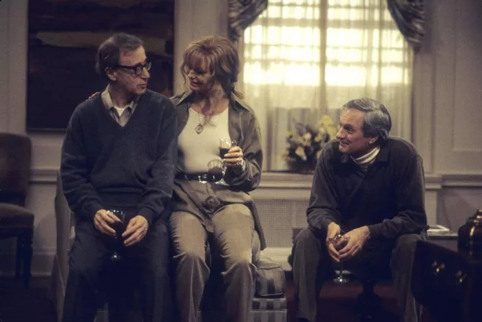 Woody Allen (Joe), Alan Alda (Bob), Goldie Hawn (Steffi) zdroj: imdb.com