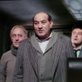 Pět lupičů a stará dáma (1955) - One-Round (a.k.a. 'Mr. Lawson')