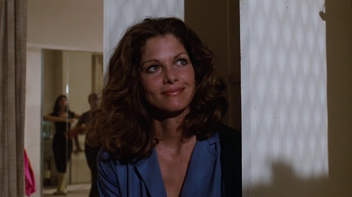 Lois Chiles (Nancy Greenly)