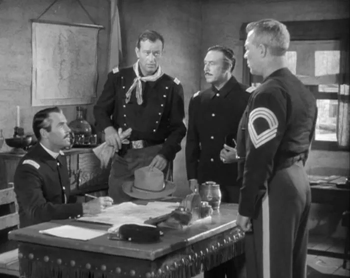 Henry Fonda (Lt. Col. Owen Thursday), John Wayne (Capt. Kirby York), Ward Bond (Sgt. Maj. Michael O’Rourke), George OʼBrien (Capt. Sam Collingwood) zdroj: imdb.com