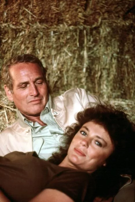 Paul Newman (Hank Anderson), Jacqueline Bisset (Kay Kirby) zdroj: imdb.com
