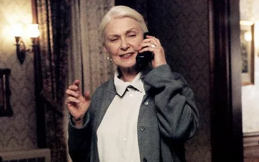 Joanne Woodward (Francine Whiting) Photo © Home Box Office (HBO)