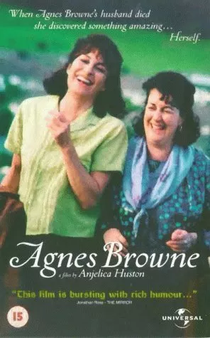 Anjelica Huston (Agnes Browne), Marion O’Dwyer zdroj: imdb.com