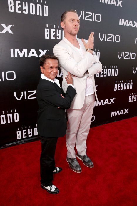 Simon Pegg (Scotty), Deep Roy (Keenser) zdroj: imdb.com 
promo k filmu