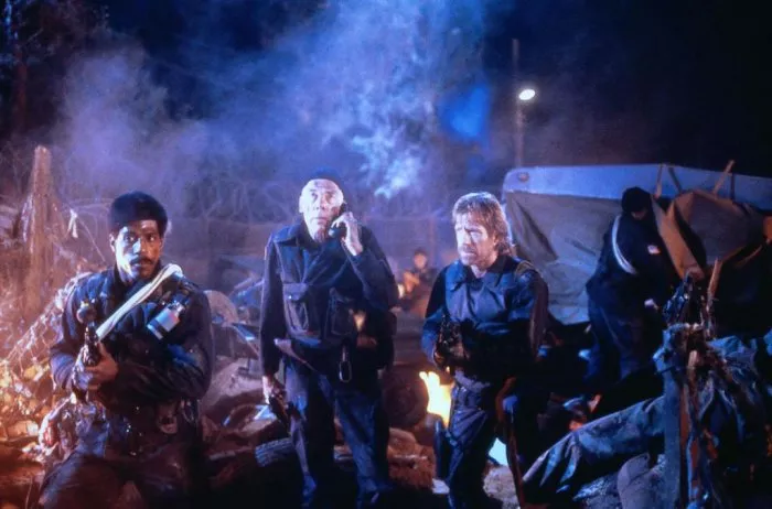 Lee Marvin (Nick), Chuck Norris (Scott), Steve James (Bobby) zdroj: imdb.com
