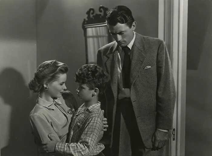 Gregory Peck (Philip Schuyler Green), Dean Stockwell (Tommy Green), Dorothy McGuire (Kathy Lacy) zdroj: imdb.com