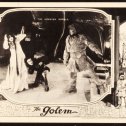 Golem: jak přišel na svět 1920 (1921) - Der Tempeldiener /  
            Temple Servant
