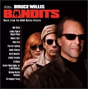 Bruce Willis (Joe Blake), Billy Bob Thornton (Terry Collins), Cate Blanchett (Kate Wheeler) zdroj: imdb.com