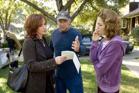 Diane Lane (Sarah), Elizabeth Perkins (Carol), Gary David Goldberg zdroj: imdb.com