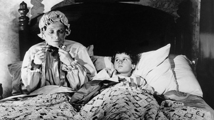 Dean Stockwell (Robert Shannon as a Child), Gladys Cooper (Grandma Leckie) zdroj: imdb.com