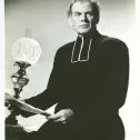 Píseň o Bernadettě (1943) - Father Peyramale