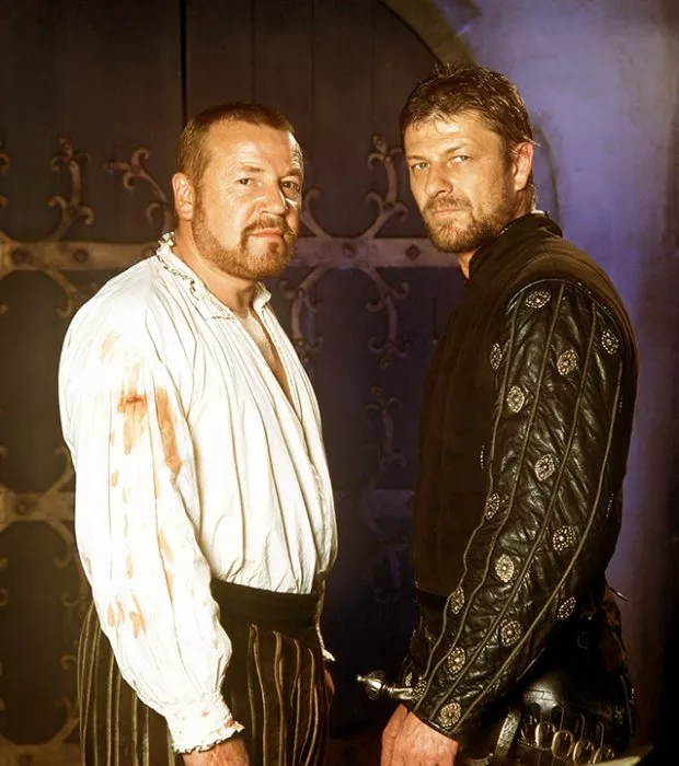 Sean Bean (Robert Aske), Ray Winstone (Henry VIII) zdroj: imdb.com