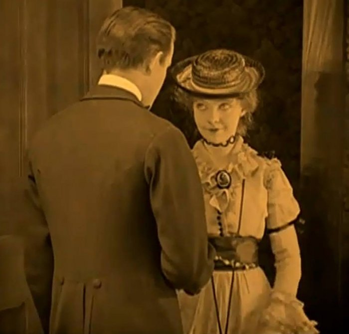 Lillian Gish (True Heart Susie), Robert Harron (William Jenkins) zdroj: imdb.com