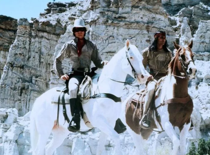 Michael Horse (Tonto), Klinton Spilsbury (The Lone Ranger) zdroj: imdb.com