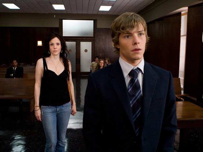 Mary-Louise Parker (Nancy Botwin), Hunter Parrish (Silas Botwin)