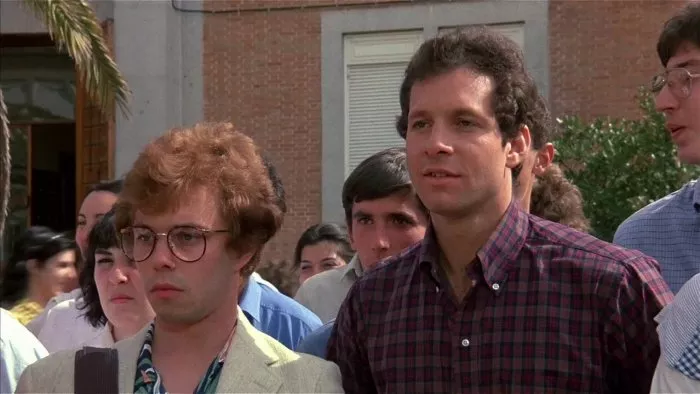 Steve Guttenberg (Jeff Marx), Curtis Armstrong (Dennis Gladstone) zdroj: imdb.com