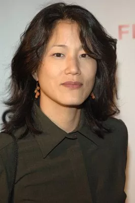 Jacqueline Kim (Samantha Wong) zdroj: imdb.com 
promo k filmu