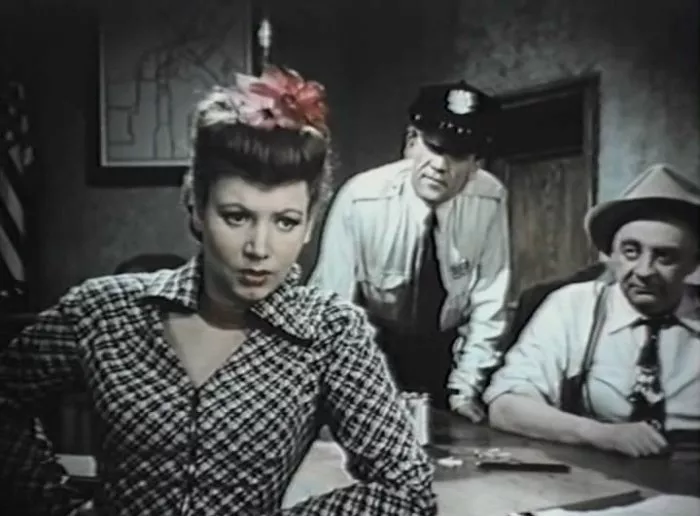 Serebristaya pyl (1953) - Sheriff Smiles