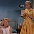 Slečna Škvŕňa (1959) - Mrs. Dorothy Lawrence