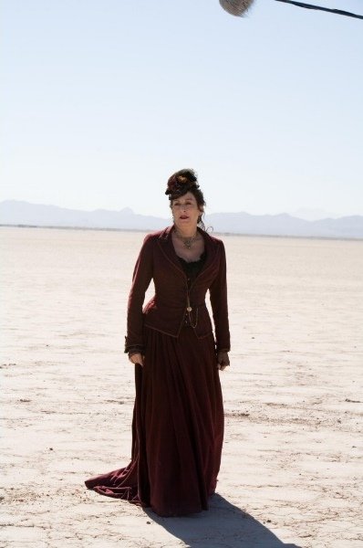 Anjelica Huston (Madame Louise) zdroj: imdb.com