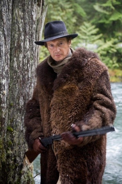 Liam Neeson (Carver) zdroj: imdb.com