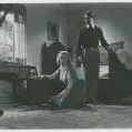 Hudba v temnotách (1948) - Ingrid