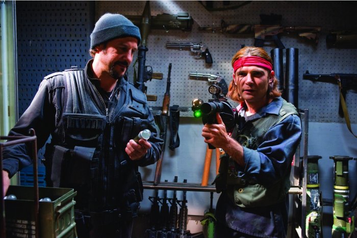 Corey Feldman (Edgar Frog), Joe Vaz (Claus) zdroj: imdb.com