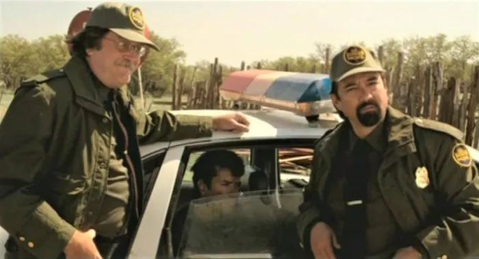 Farma smrti (2006) - Pot - Border Patrol Officer #2