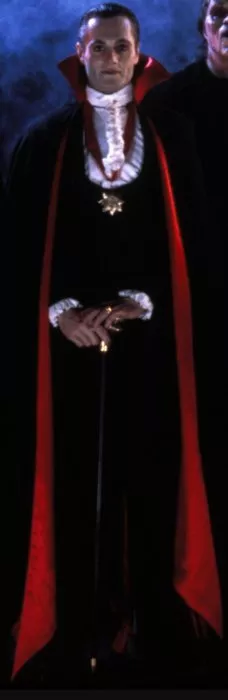 Duncan Regehr (Count Dracula) zdroj: imdb.com