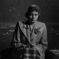 Miesto na výslní (1951) - Alice Tripp
