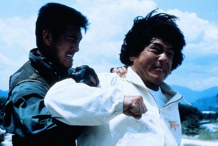 Ken Lo (Chaibat’s man), Jackie Chan (Insp. Chan Ka Kui)