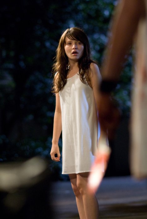 Emily Browning (Anna) zdroj: imdb.com