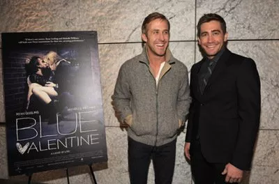 Ryan Gosling (Dean), Jake Gyllenhaal zdroj: imdb.com 
promo k filmu