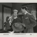 Betty Grable (Winifred (Freddie) Jones), Rudy Vallee (Charles Hingleman)