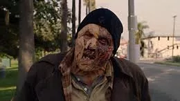 Kane Hodder (Homeless Demon) zdroj: imdb.com