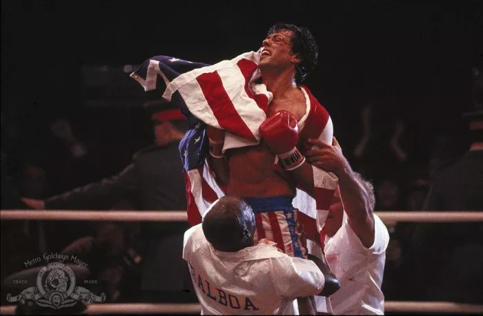 Sylvester Stallone (Rocky Balboa), Tony Burton (Duke), Burt Young (Paulie) zdroj: imdb.com