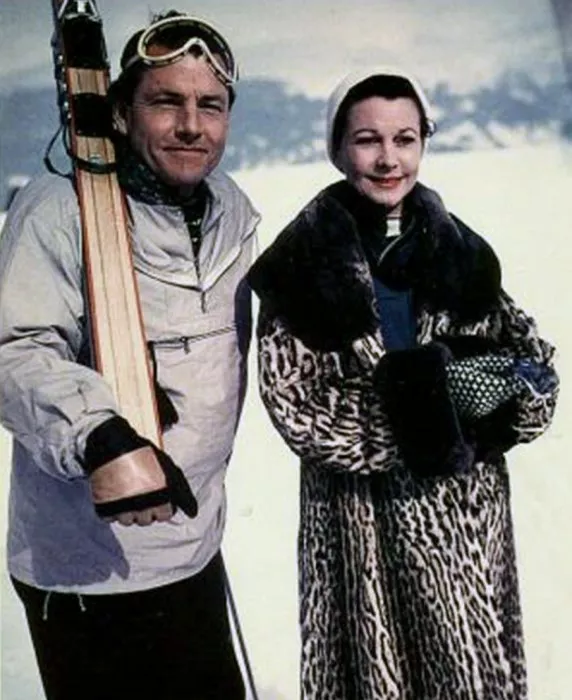 Vivien Leigh (Hester Collyer), Kenneth More (Freddie Page) zdroj: imdb.com