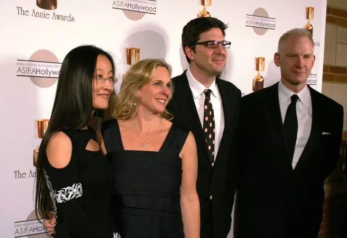 Melissa Cobb (Bunny Mom), Mark Osborne (Pig Patron), John Stevenson (Rhino Guard) zdroj: imdb.com 
promo k filmu