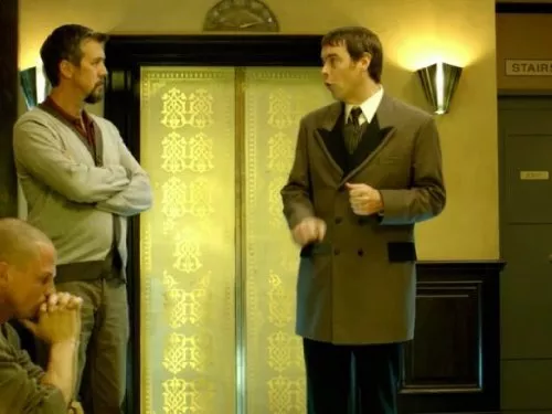 Alan Ruck (Charlie Morse), Jason Wiles (Joe Tucker) zdroj: imdb.com