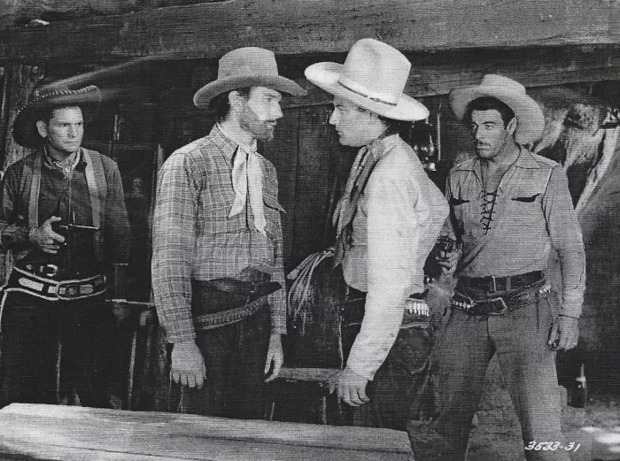 John Wayne (John Middleton), Yakima Canutt (Joe Burns), Frank McGlynn Jr. (Frank Carter), Glenn Strange (Burns’ Henchman) zdroj: imdb.com