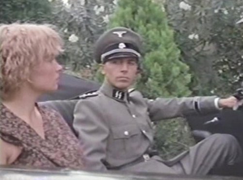 Sirpa Lane (Hannah Meyer), Giancarlo Sisti (Captain Kurt von Stein) zdroj: imdb.com