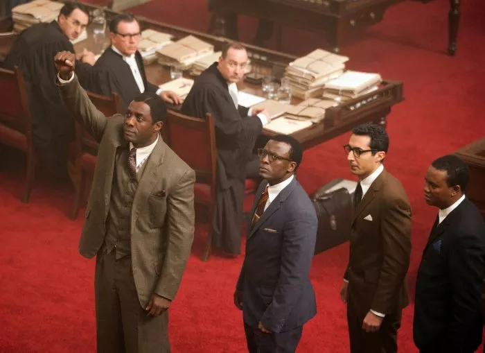 Idris Elba, Tony Kgoroge, Riaad Moosa, Thapelo Mokoena zdroj: imdb.com