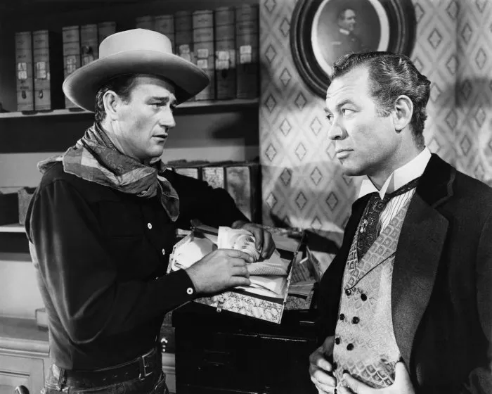 John Wayne (Rocklin), Ward Bond (’Judge’ Robert Garvey) zdroj: imdb.com