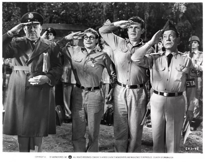 Nick Adams (Pvt. Ben Whitledge), Andy Griffith (Pvt. Will Stockdale), Myron McCormick (Sgt. Orville C. King) zdroj: imdb.com