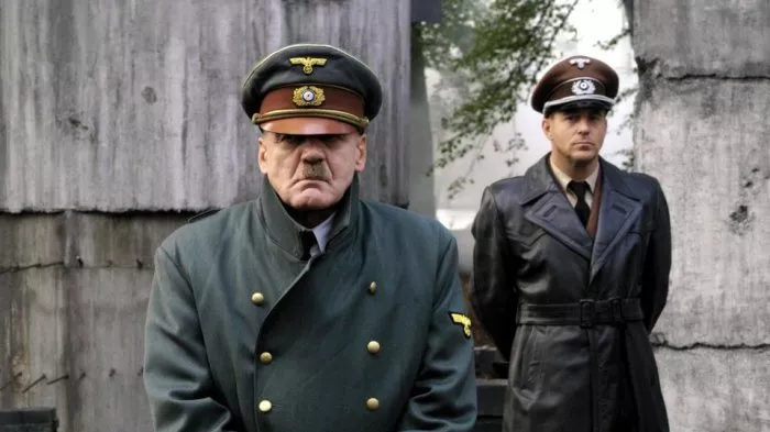 Bruno Ganz (Adolf Hitler), Heino Ferch (Albert Speer) zdroj: imdb.com