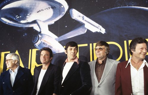 Leonard Nimoy (Spock), William Shatner (Captain Kirk), DeForest Kelley (Dr. McCoy), Gene Roddenberry, Robert Wise zdroj: imdb.com 
promo k filmu