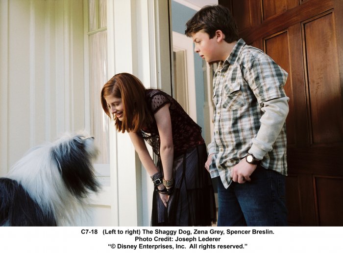 Spencer Breslin (Josh Douglas), Zena Grey (Carly Douglas) zdroj: imdb.com
