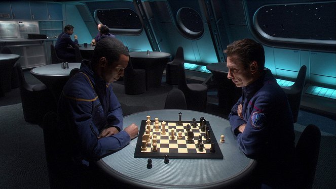 Anthony Montgomery (Ensign Travis Mayweather), Dominic Keating (Lieutenant Malcolm Reed)
