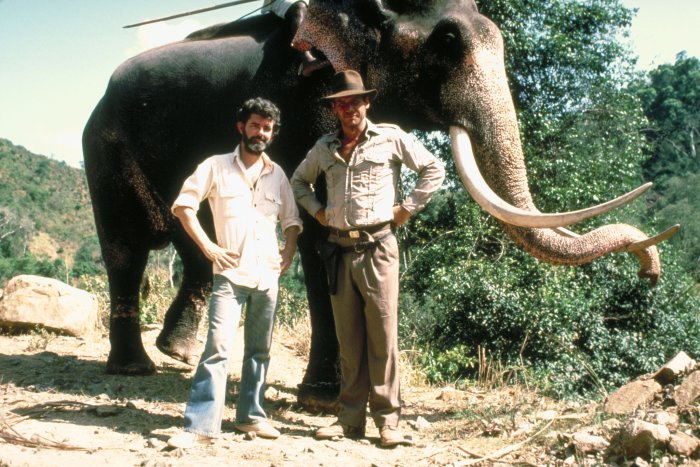 Harrison Ford (Indiana Jones), George Lucas (Missionary) zdroj: imdb.com